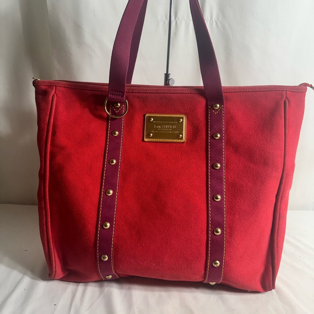 Louis Vuitton Tote Bag